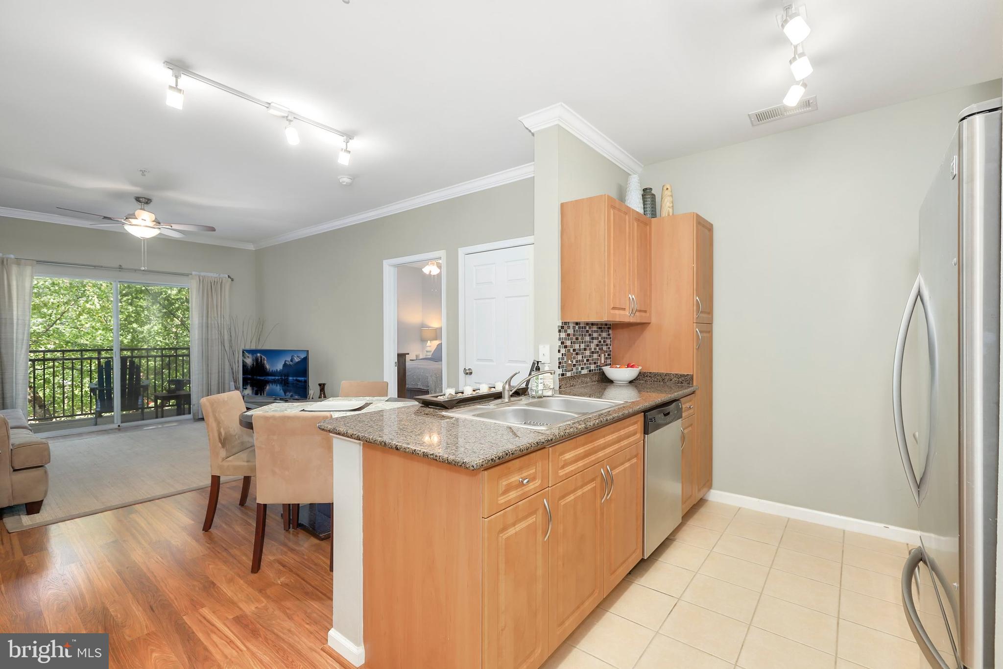 12957 Centre Park Circle, Unit 210 Herndon, VA 20171 - Photo 5 of 35