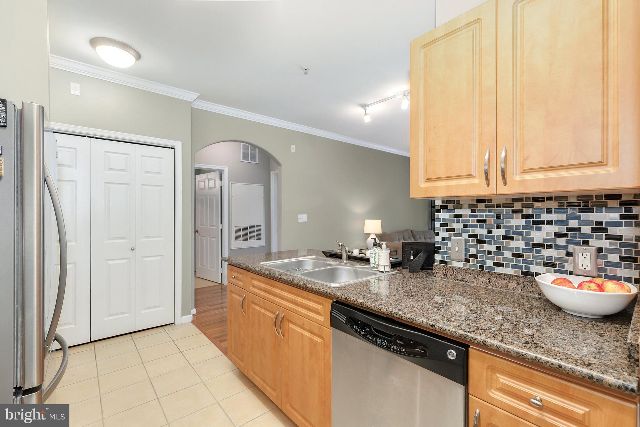 12957 Centre Park Circle, Unit 210 Herndon, VA 20171 - Photo 7 of 35