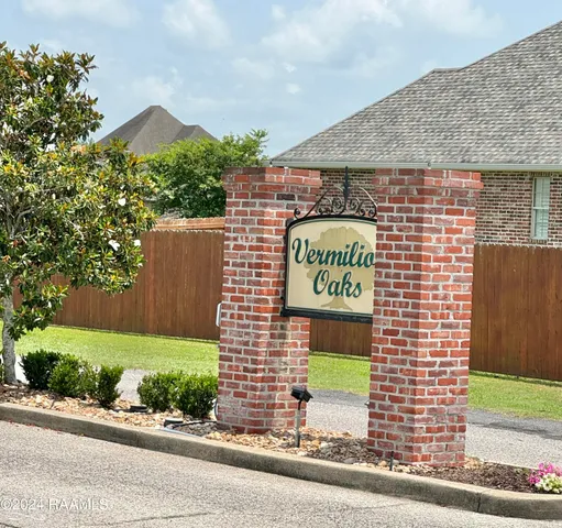 $60,000 | 11437 Twin Oaks Circle, Maurice, LA 70555