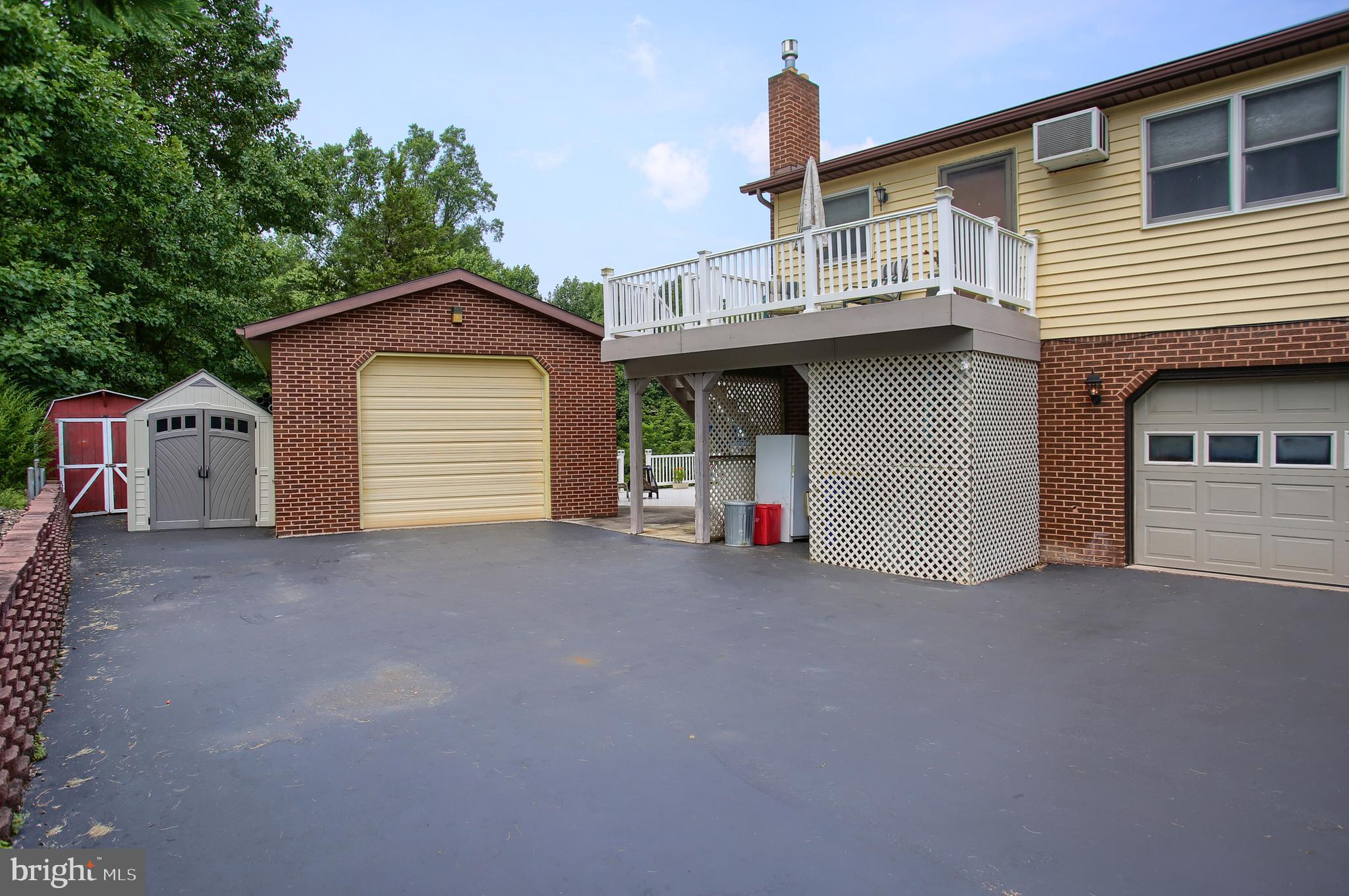 576 Gap Road Lewisberry, PA 17339 - Photo 2 of 40