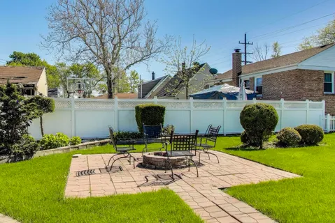$399,000 | 3321 Ruby Street, Franklin Park, IL 60131