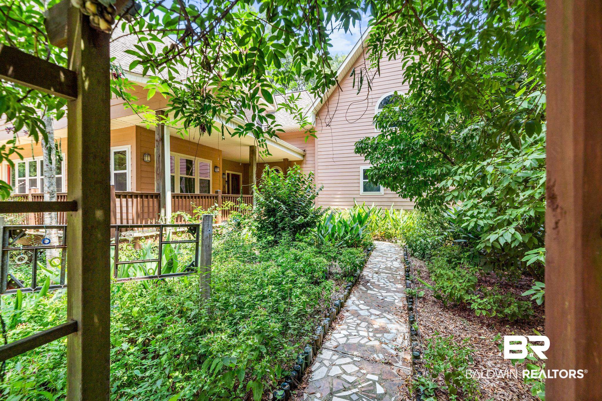 8321 Dixon Road Bay Minette, AL 36507 - Photo 57 of 79 View of yard