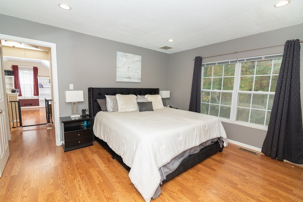 5 Rhodes Lane Foxboro, MA 02035 - Photo 14 of 27 Gallery Image 14
