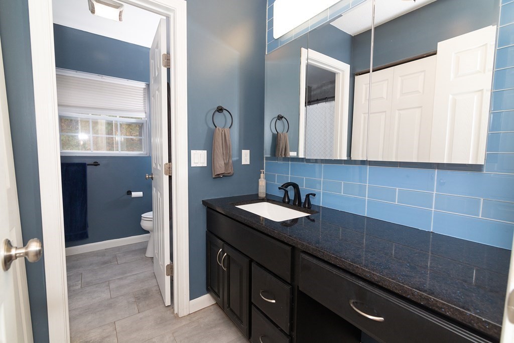 5 Rhodes Lane Foxboro, MA 02035 - Photo 16 of 27 Gallery Image 16