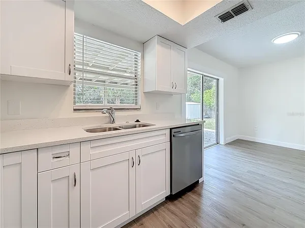 $399,900 | 7480 118th Terrace, Largo, FL 33773