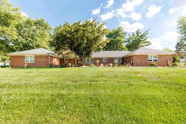 $372,000 | 3165 Hazelwood Drive, Vincennes, IN 47591