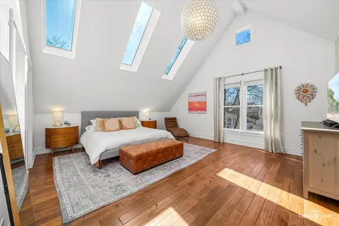 $1,450,000 | 712 North Main Street, Wheaton, IL 60187