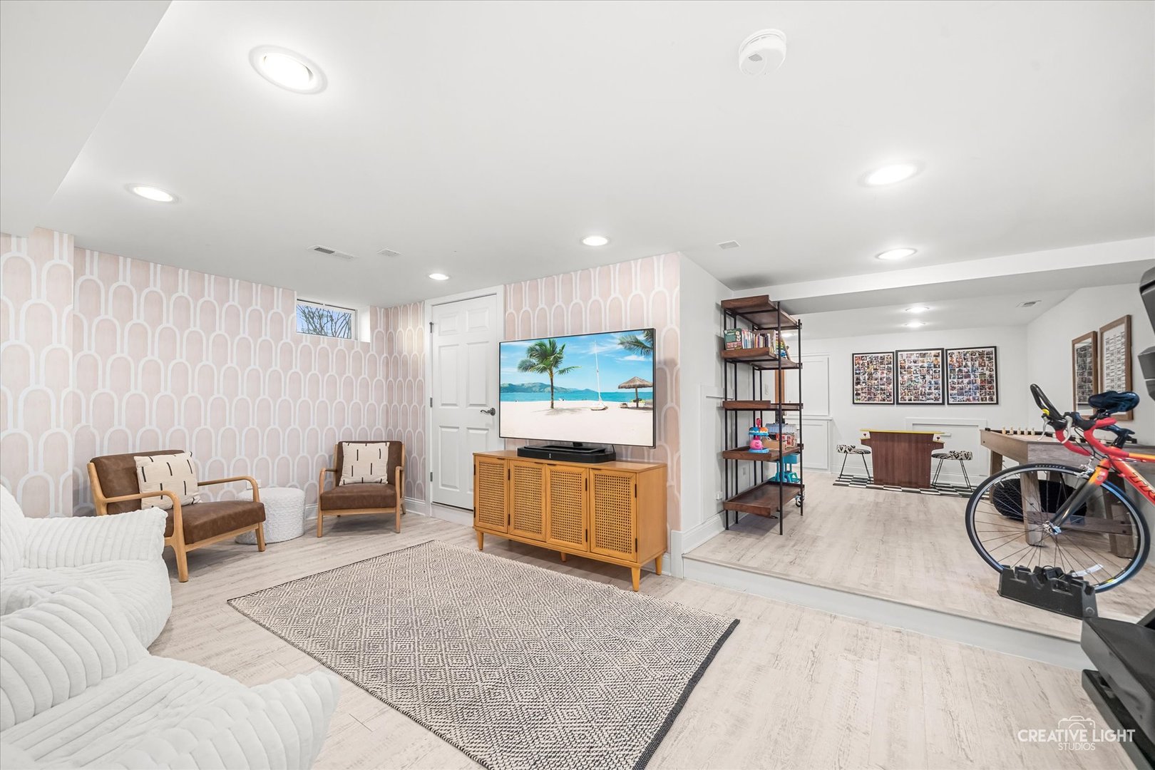 712 North Main Street Wheaton, IL 60187 - Photo 34 of 50