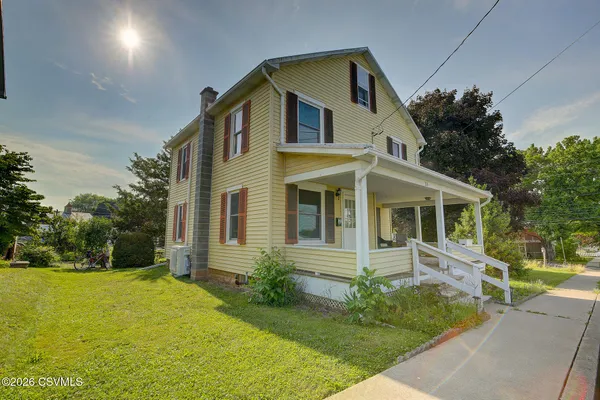 $225,000 | 213 South 2nd Street, Mifflinburg, PA 17844