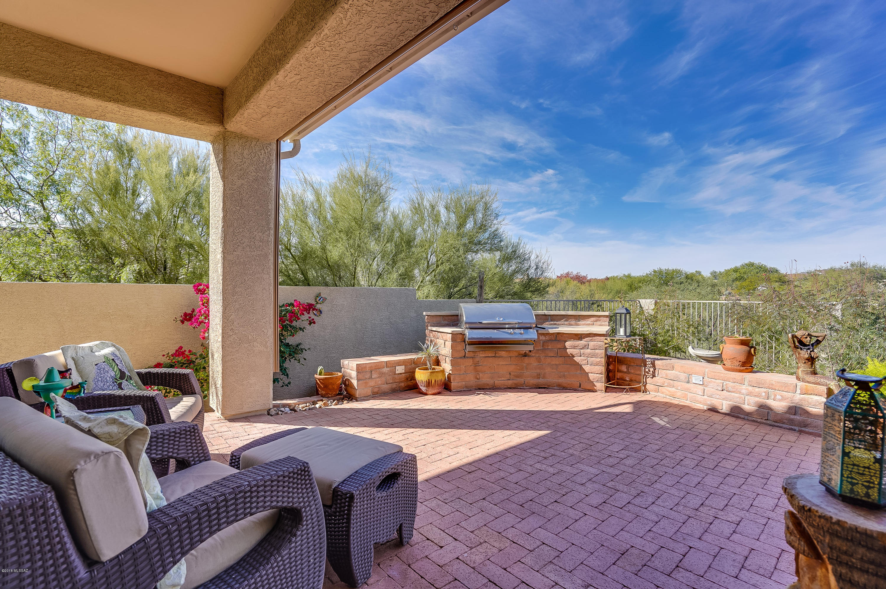 12735 North Piping Rock Road Oro Valley, AZ 85755 - Photo 28 of 35