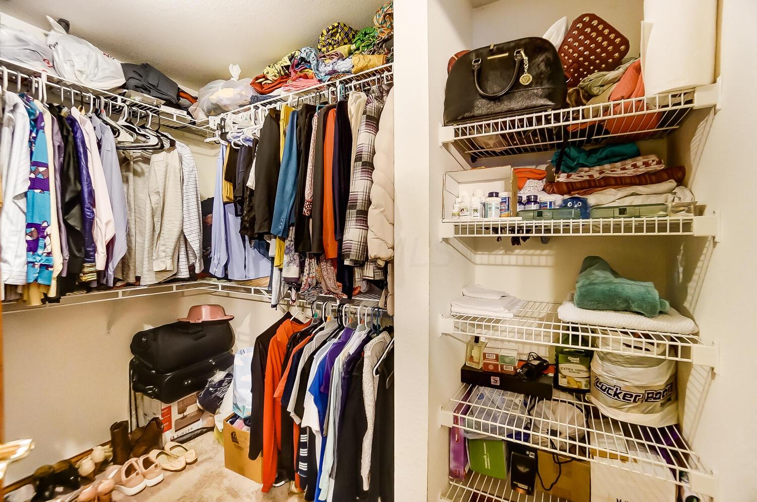 1425 Deer Run Road Newark, OH 43055 - Photo 22 of 31 Master Closet