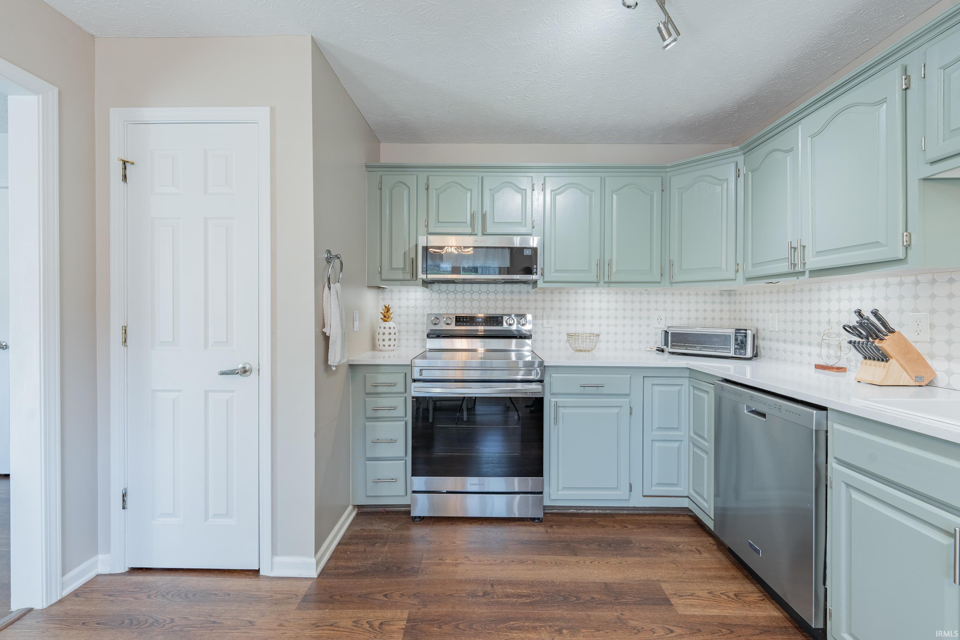 1007 West Countryside Lane Bloomington, IN 47403 - Photo 15 of 34