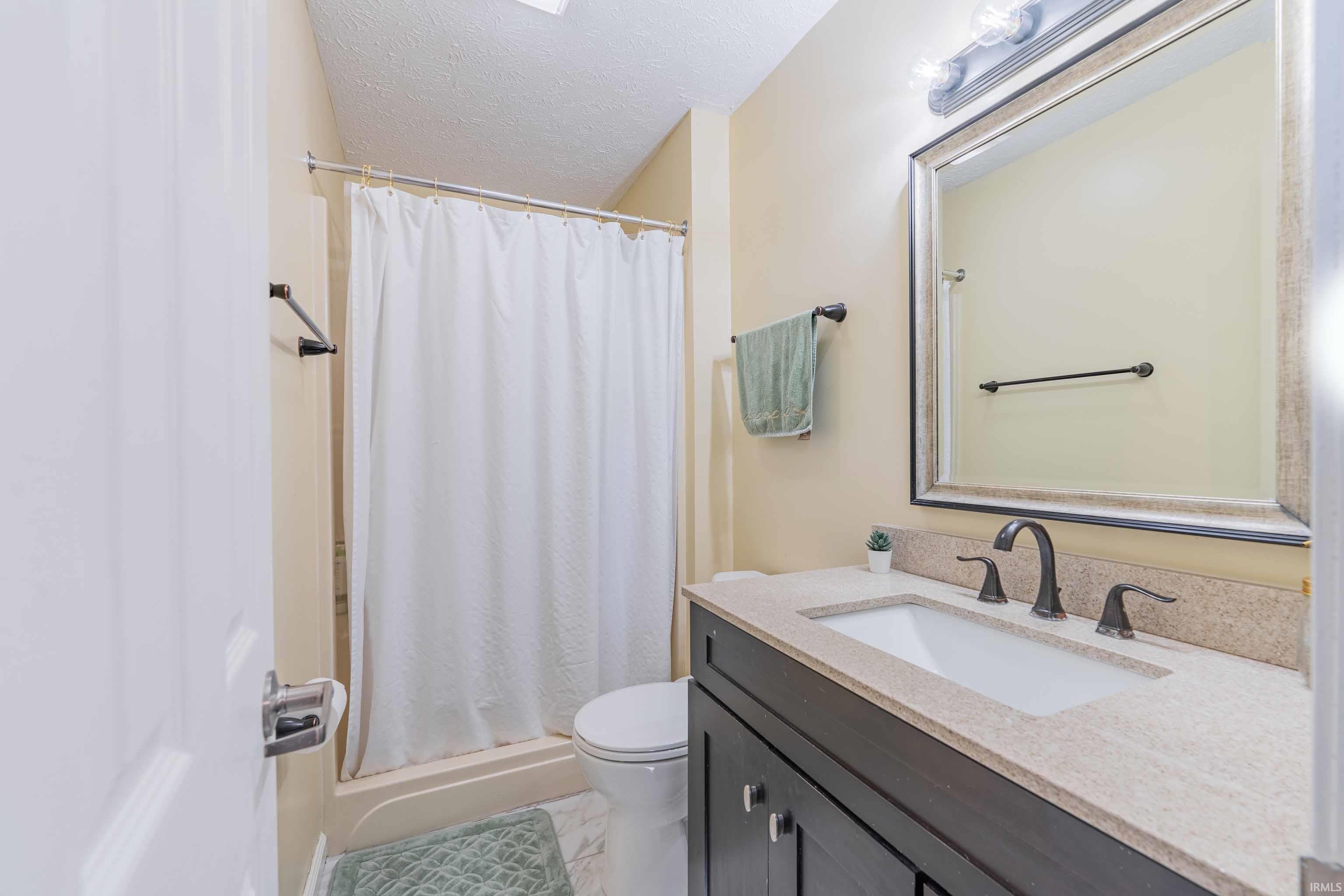 1007 West Countryside Lane Bloomington, IN 47403 - Photo 23 of 34