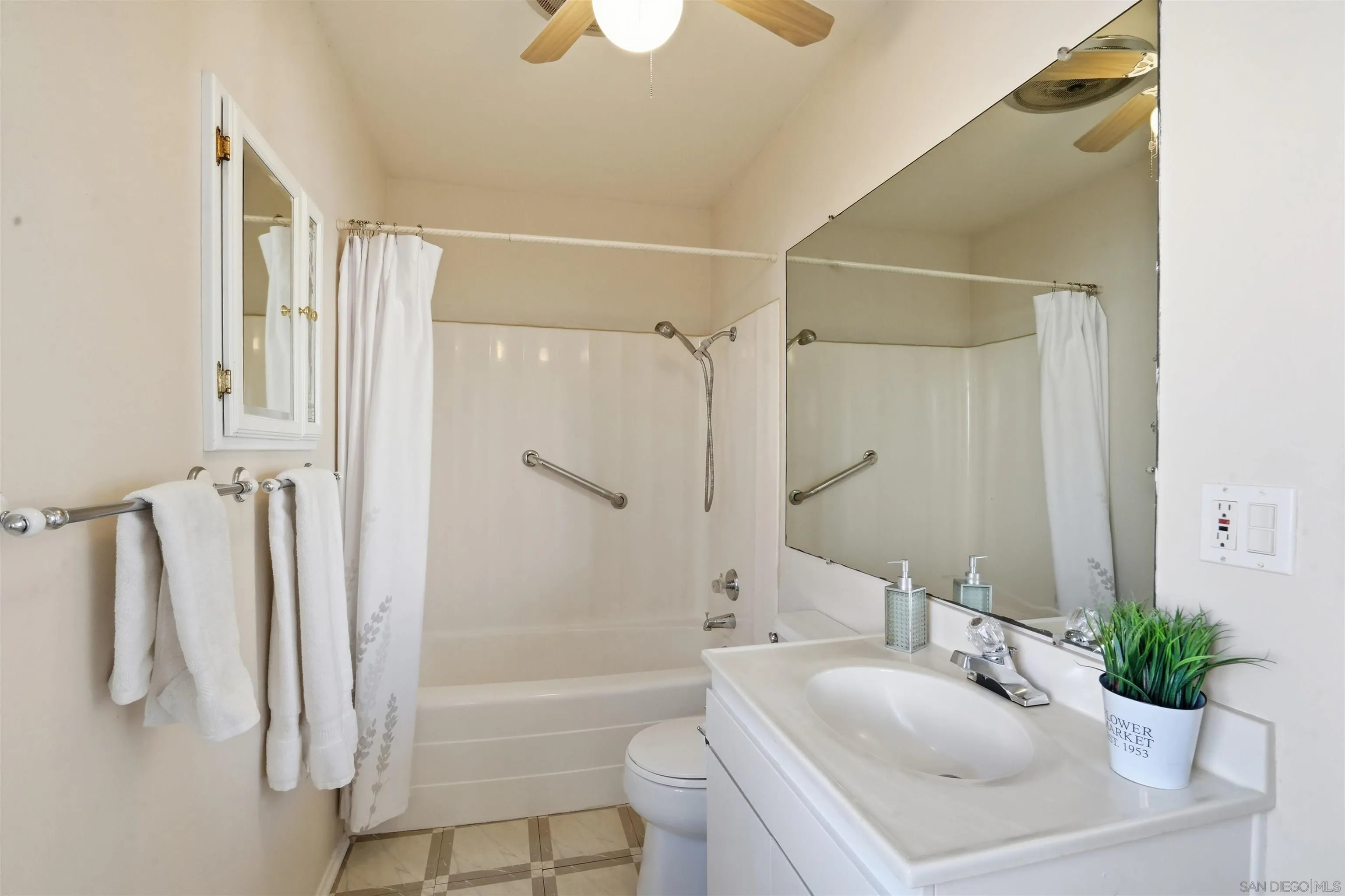 23660 Country Villa Road Ramona, CA 92065 - Photo 27 of 46