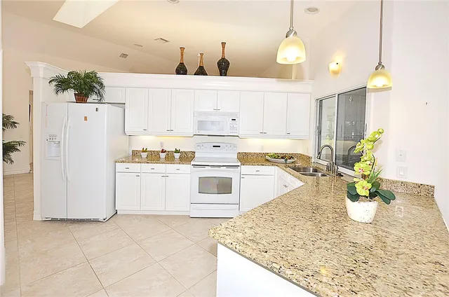 $3,350 | 502 Cross Creek Circle, Sebastian, FL 32958