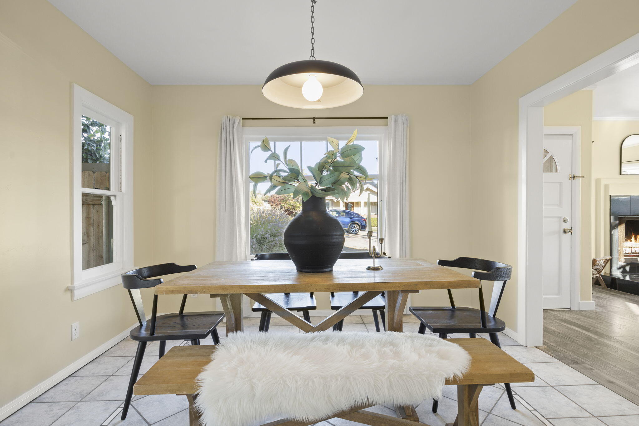 163 Aliso Street Ventura, CA 93001 - Photo 12 of 35 21-Dining