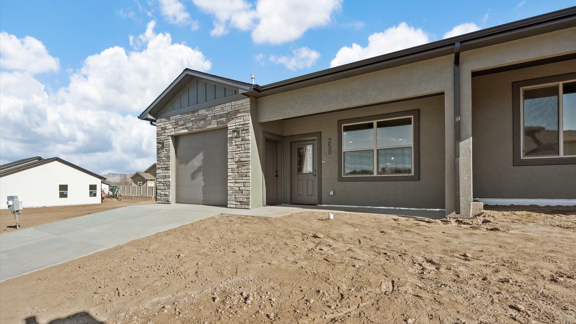 250 Paige Road Grand Junction, CO 81503 - Photo 3 of 25 Gallery Image 3