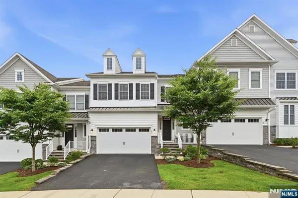 $1,350,000 | 17 Cypress Lane, Cedar Grove, NJ 07009