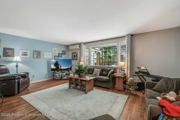 $264,900 | 507 Glenburn Road, Clarks Summit, PA 18411