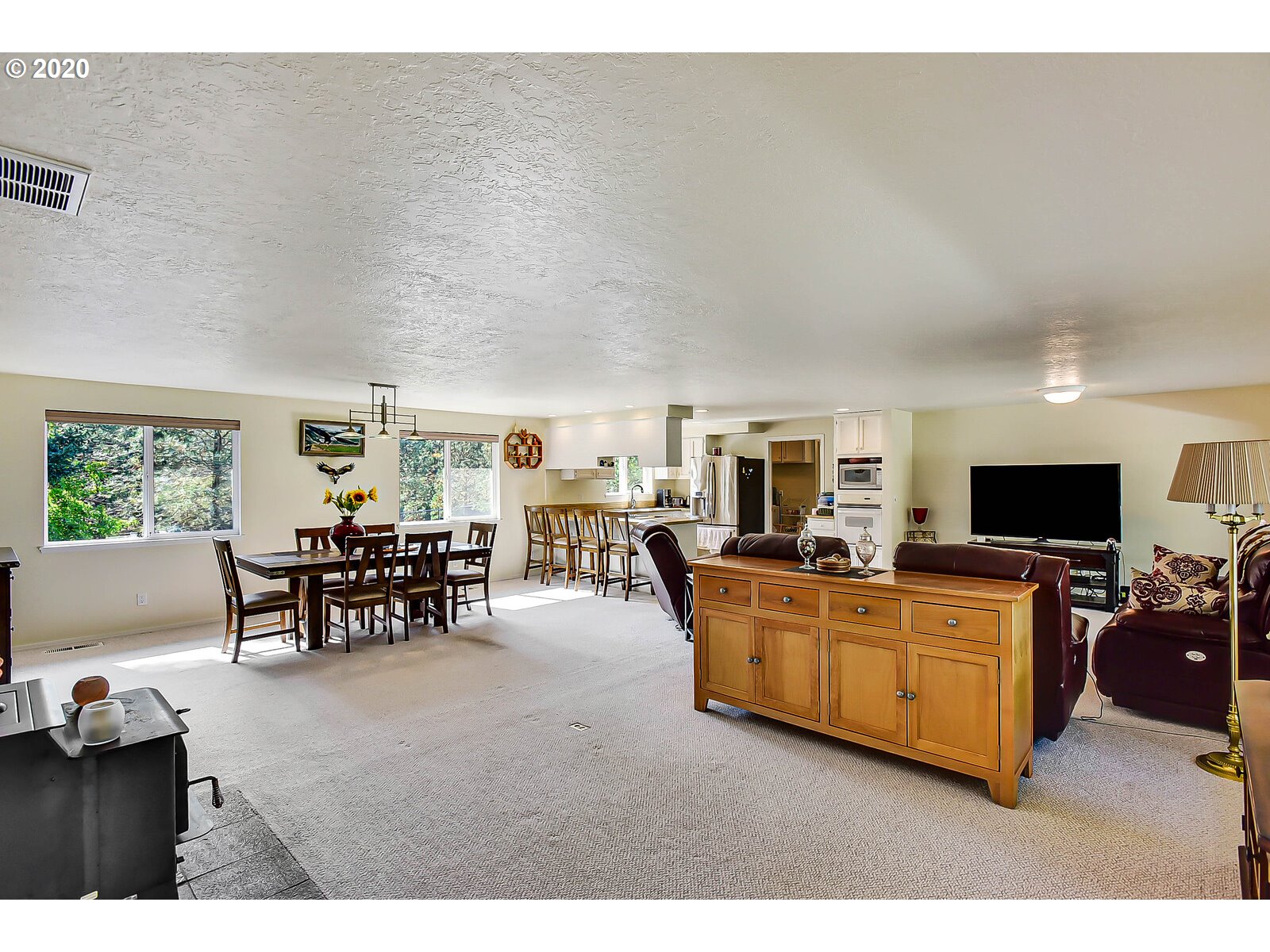 16500 Brown Road Dallas, OR 97338 - Photo 2 of 32