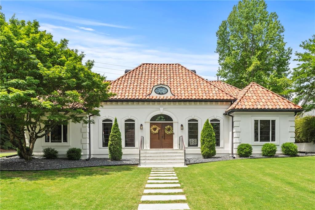 412 Somerset Close Southeast