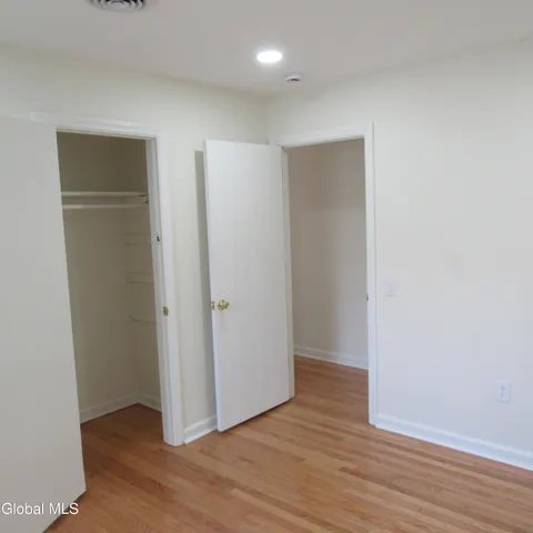 $3,000 | 5 Sunset Drive, Colonie, NY 12110