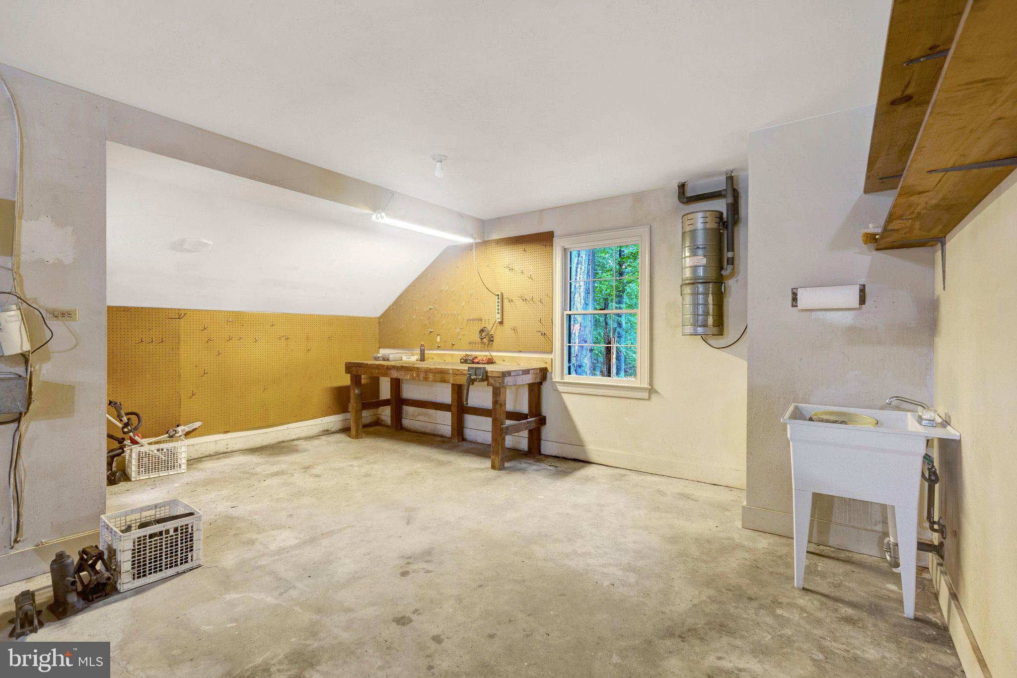 7430 Clifton Road Clifton, VA 20124 - Photo 64 of 90 Gallery Image 64