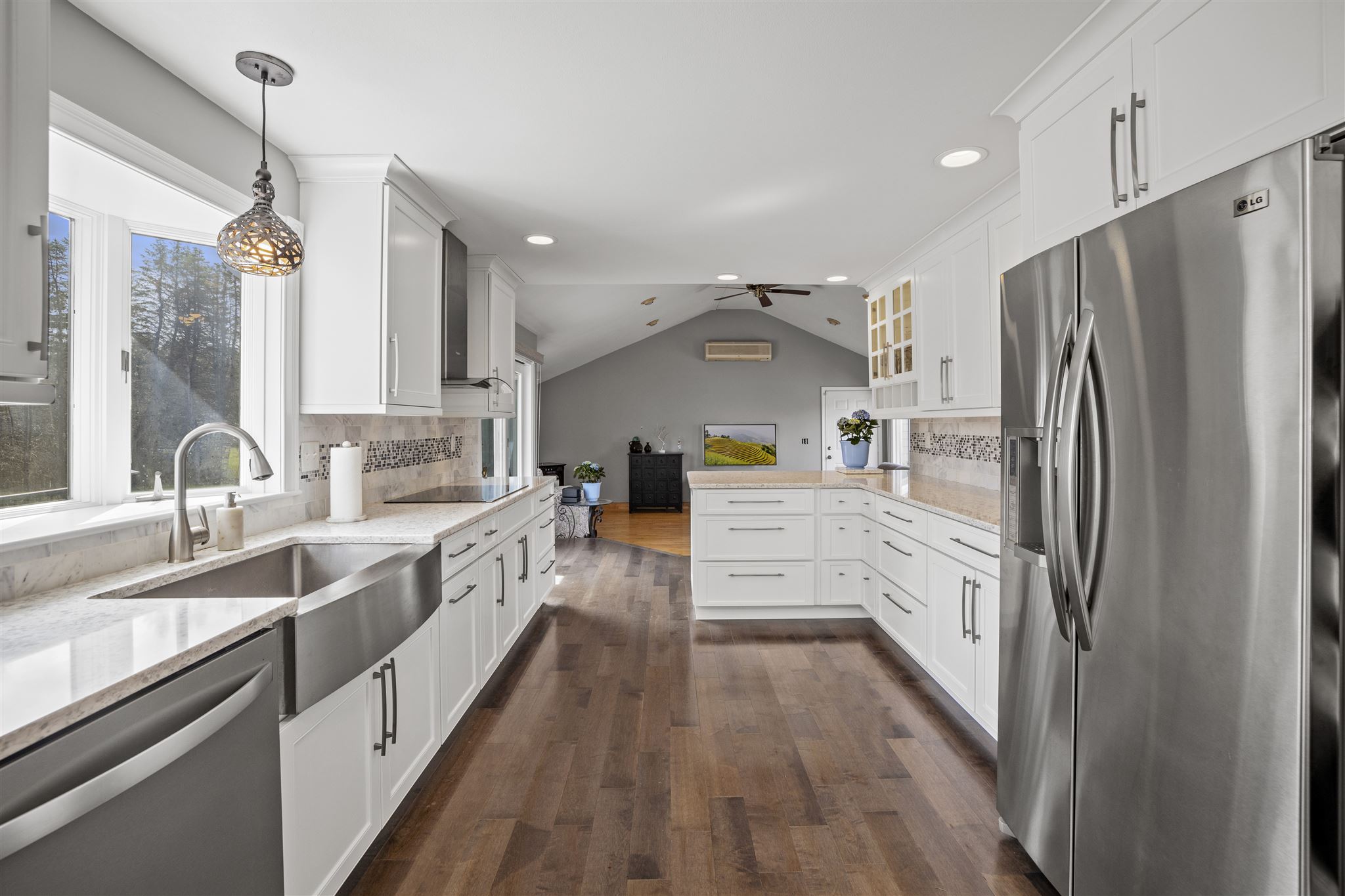384 Newington Road Newington, NH 03801 - Photo 14 of 39 Gallery Image 14