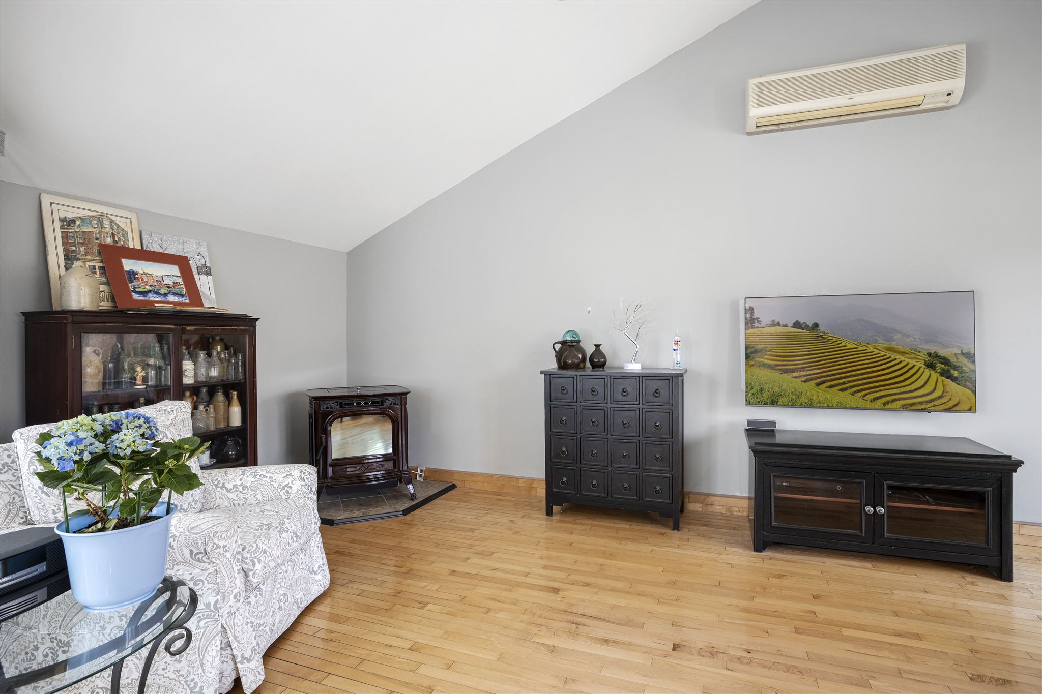 384 Newington Road Newington, NH 03801 - Photo 18 of 39 Gallery Image 18