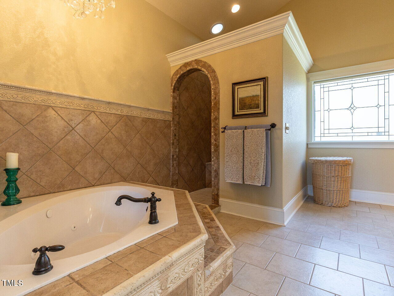 5420 Den Heider Way Raleigh, NC 27606 - Photo 23 of 41 041-1280x960-master-bathroom