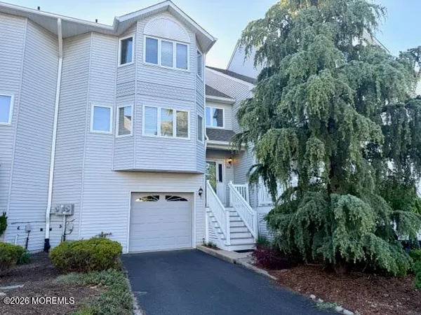 $459,000 | 204 Muskflower Court, Toms River, NJ 08753