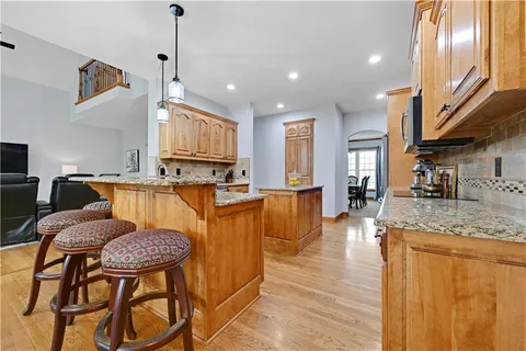 $700,000 | 207 Saponi Lane, Lake Winnebago, MO 64034
