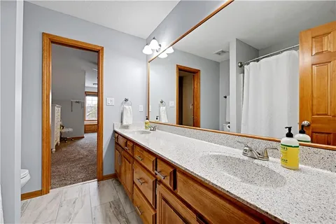 $700,000 | 207 Saponi Lane, Lake Winnebago, MO 64034