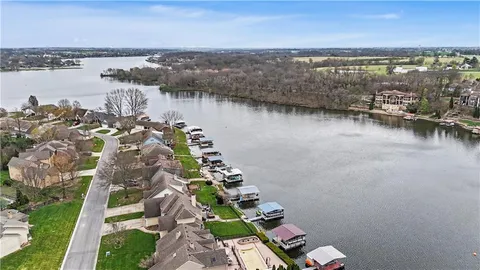 $700,000 | 207 Saponi Lane, Lake Winnebago, MO 64034