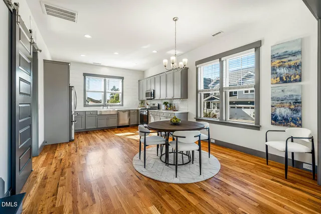 $615,000 | 260 Quarter Gate Chapel Hill, Chapel Hill, NC 27516