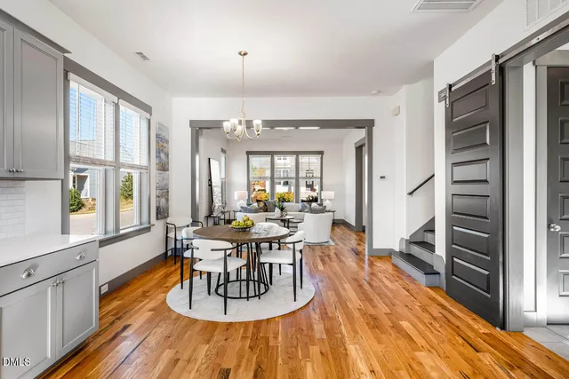 $615,000 | 260 Quarter Gate Chapel Hill, Chapel Hill, NC 27516