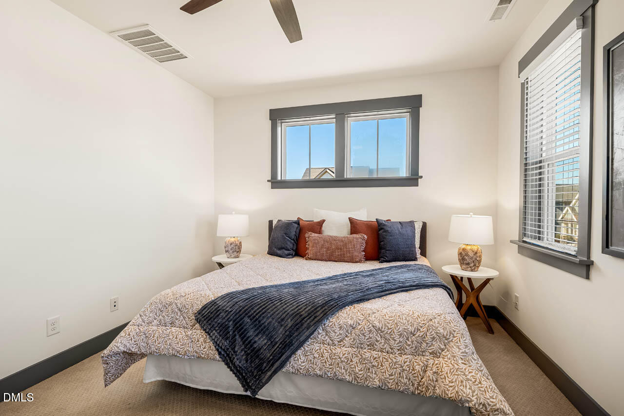 260 Quarter Gate Trace Chapel Hill, NC 27516 - Photo 23 of 68 Primary Suite