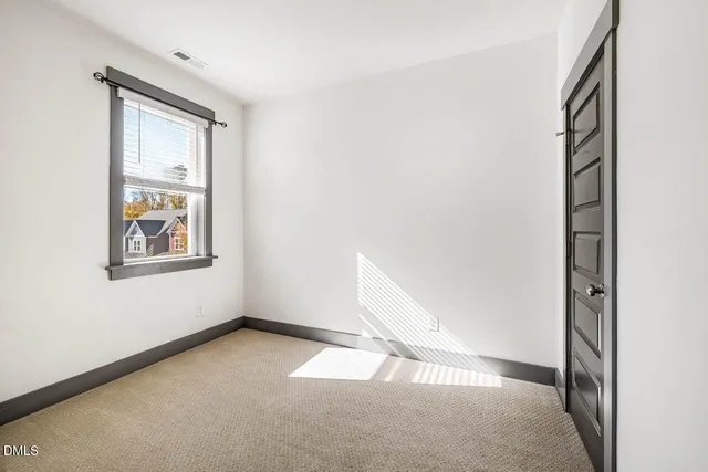 $615,000 | 260 Quarter Gate Chapel Hill, Chapel Hill, NC 27516