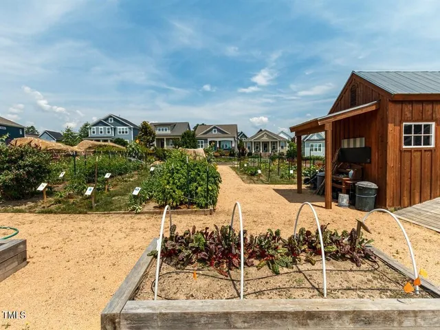 $615,000 | 260 Quarter Gate Chapel Hill, Chapel Hill, NC 27516