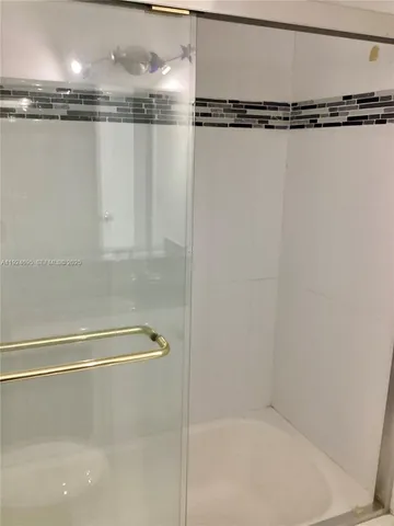 $2,500 | 2020 Northeast 135th Street, Unit 903, North Miami, FL 33181