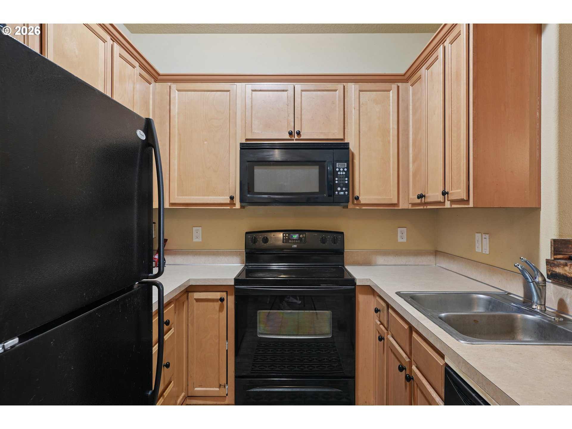 38508 Galway Street Sandy, OR 97055 - Photo 10 of 24