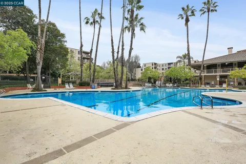 $375,000 | 300 North Civic Drive, Unit 303, Walnut Creek, CA 94596