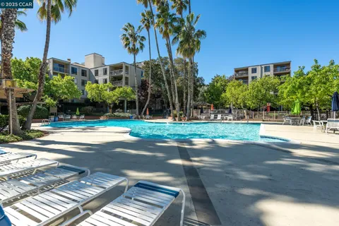 $375,000 | 300 North Civic Drive, Unit 303, Walnut Creek, CA 94596