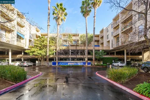 $375,000 | 300 North Civic Drive, Unit 303, Walnut Creek, CA 94596