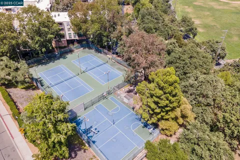 $375,000 | 300 North Civic Drive, Unit 303, Walnut Creek, CA 94596