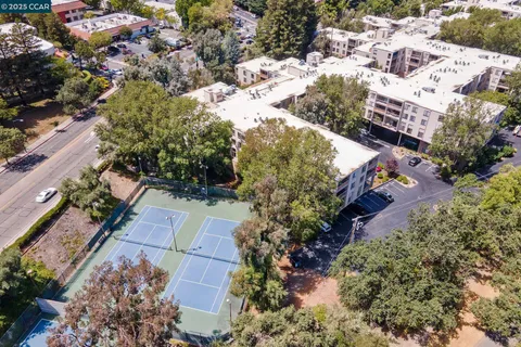 $375,000 | 300 North Civic Drive, Unit 303, Walnut Creek, CA 94596
