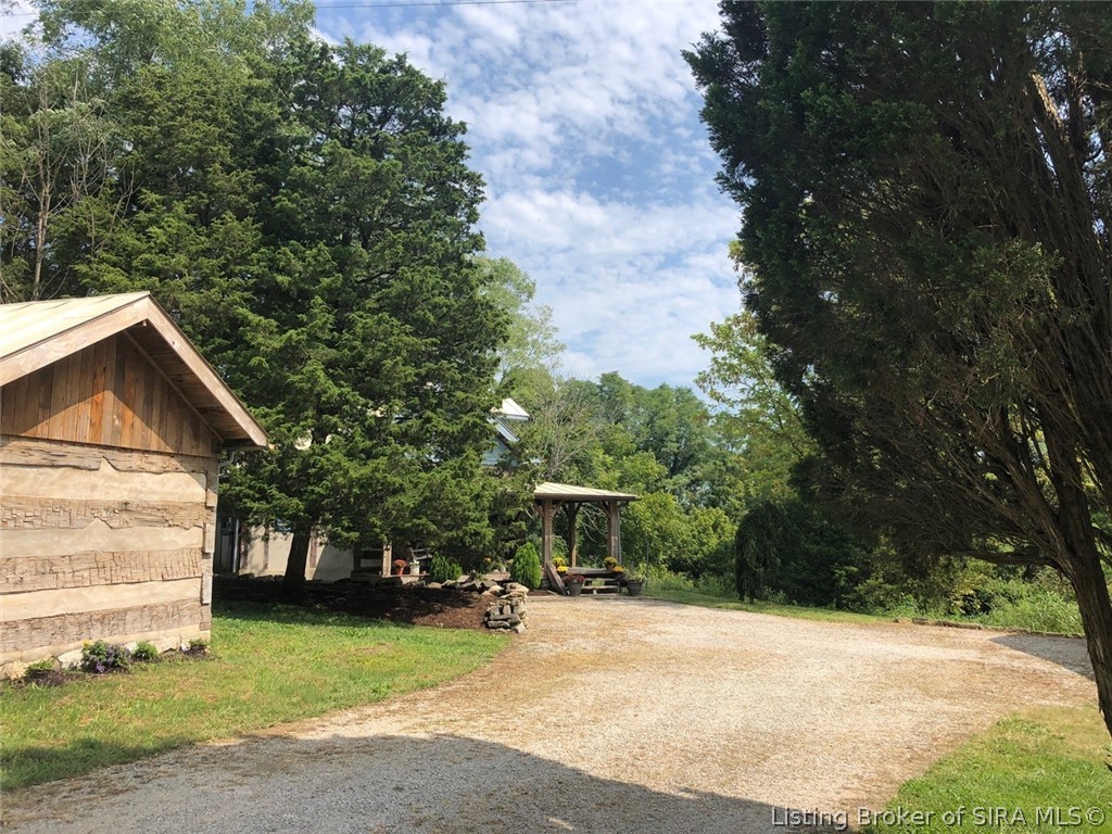 6640 East Pleasant Ridge Road Madison, IN 47250 - Photo 15 of 41 Gallery Image 15
