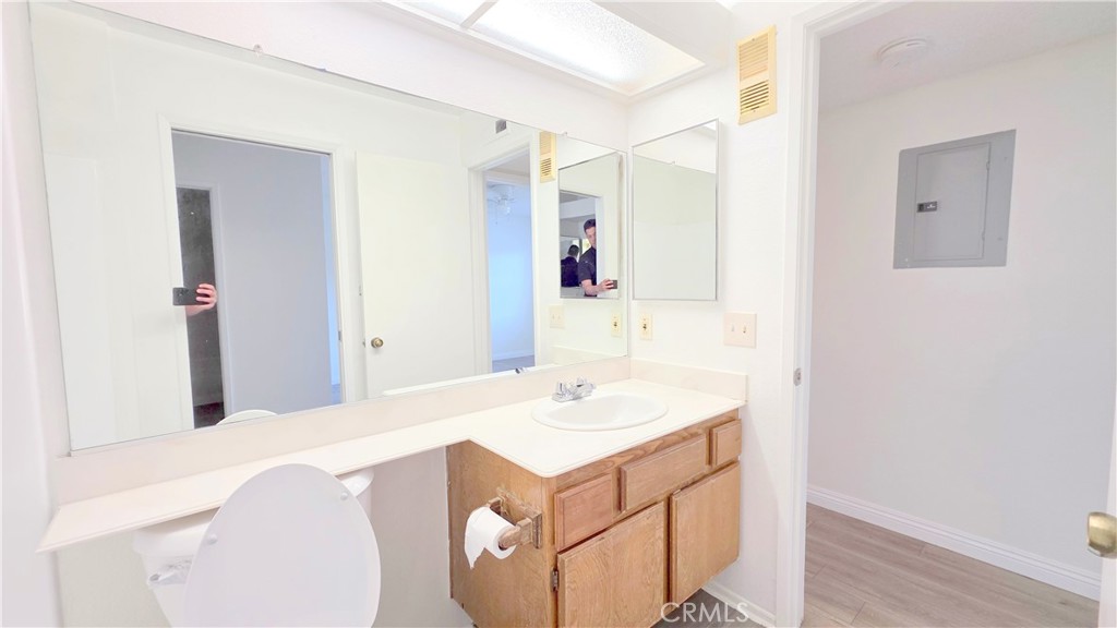 20 Country Mile Road Pomona, CA 91766 - Photo 11 of 15