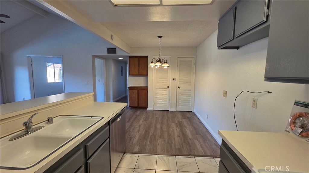 20 Country Mile Road Pomona, CA 91766 - Photo 6 of 15