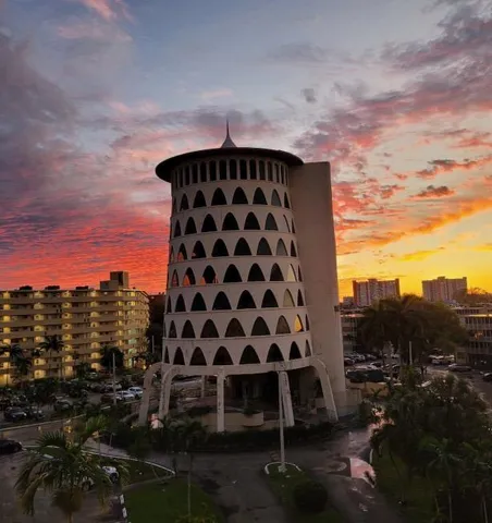 $148,900 | 1770 Northeast 191st Street, Unit 1121, Miami, FL 33179